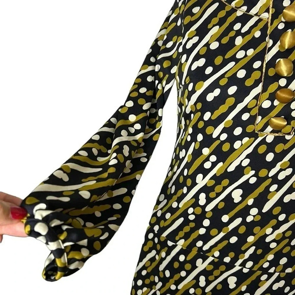 Japan dress,women size 36. Black, lined, long sleeve ,boat neck ,gold details EC - Picture 5 of 17